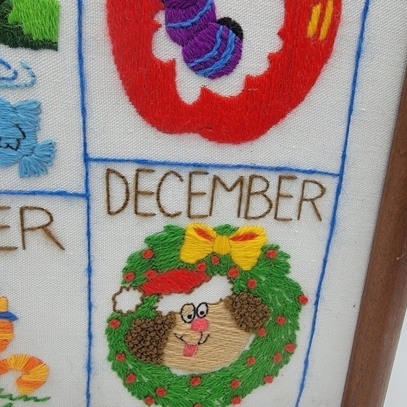 Vintage dimensions crewel needlepoint monthly calendar - Picture 8 of 14